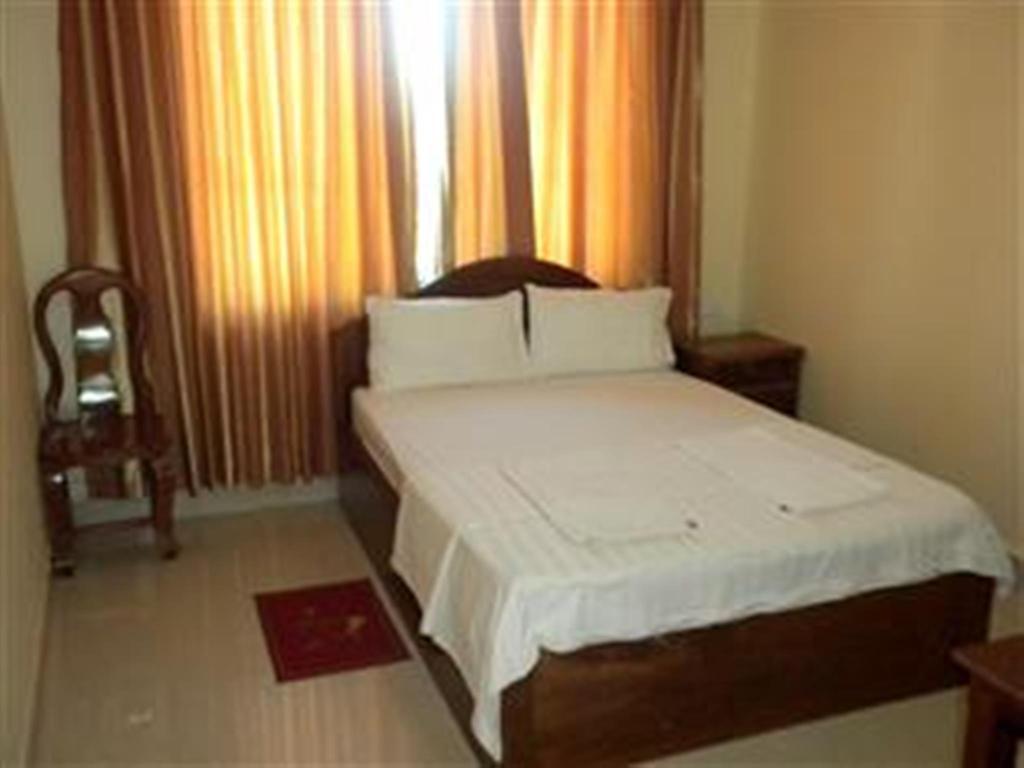 Nyny Hotel Kampot Pokoj fotografie
