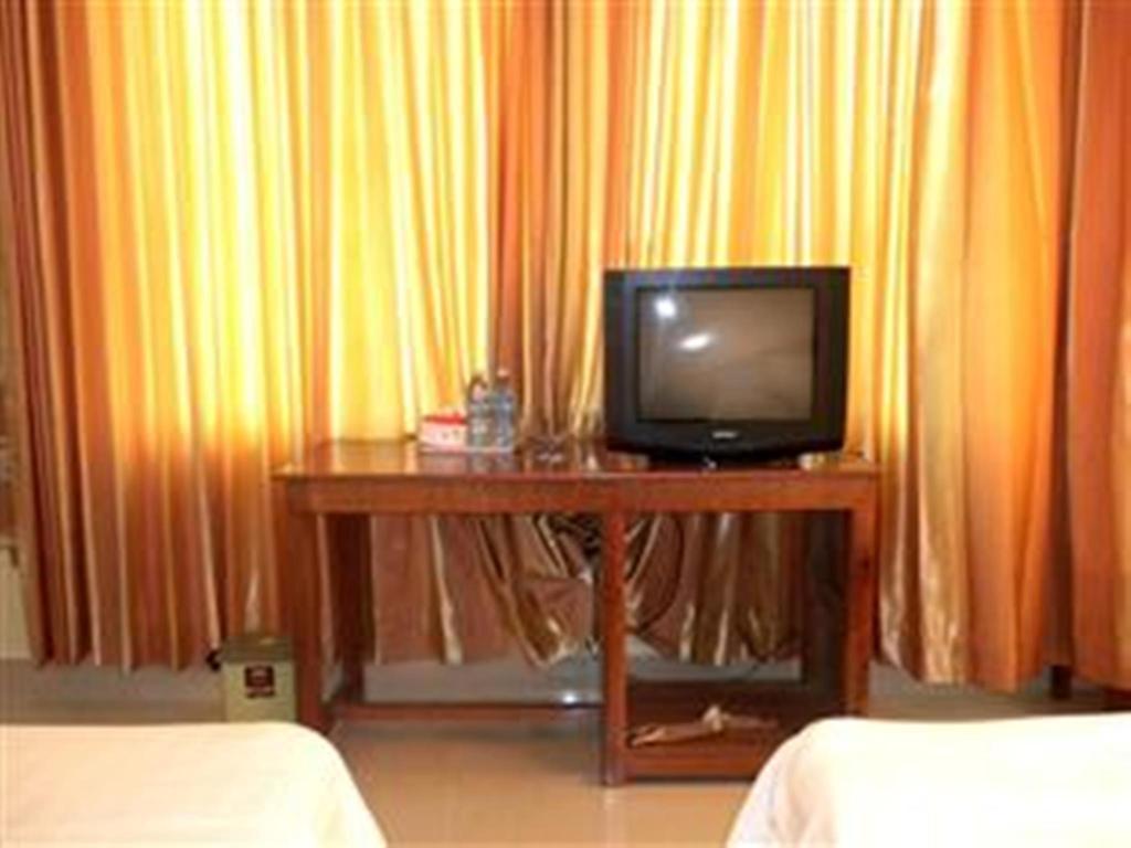 Nyny Hotel Kampot Pokoj fotografie